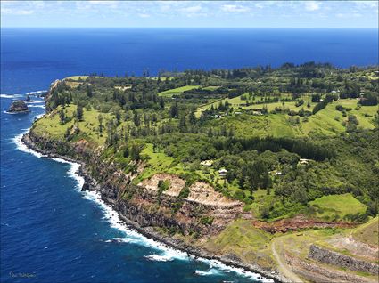 Cascade Bay to Steels Point  - Norfolk Island SQ (PBH4 00 18969)